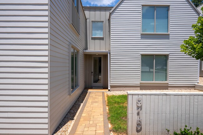 Entrada principal - Rutherford House