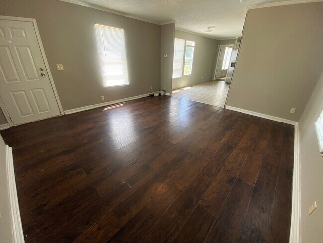 Foto del edificio - 3 bedroom/2 bathroom mobile home for rent ...