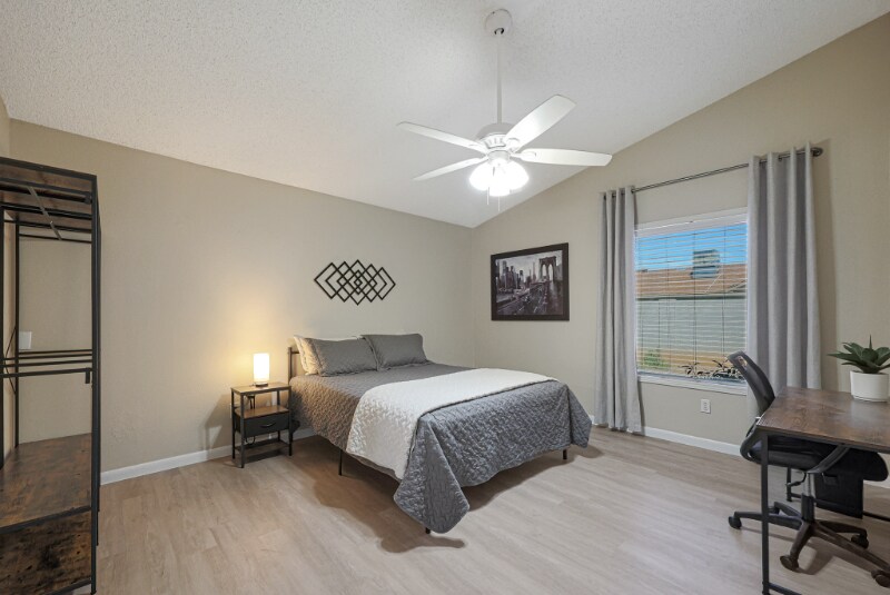 Foto principal - 14625 N 26th Ave