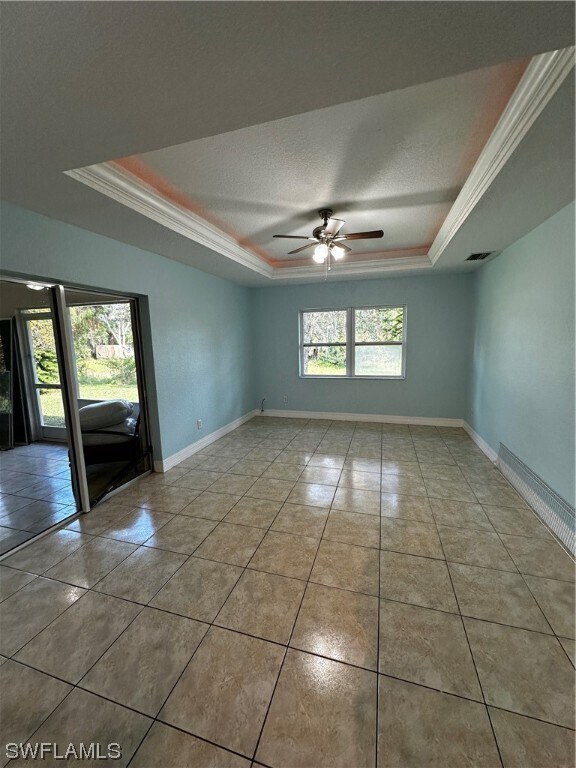 Building Photo - 1044 Map Ave