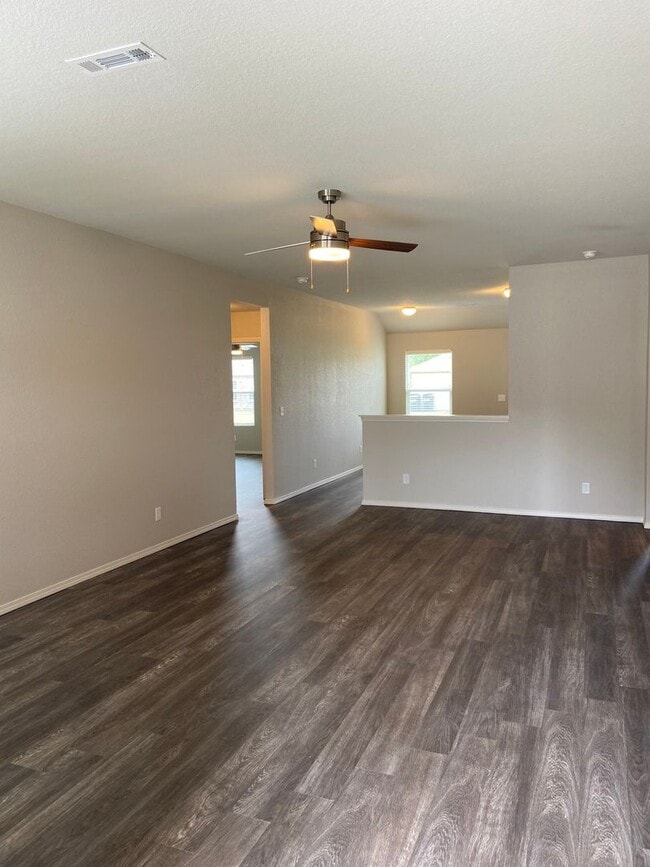 Building Photo - *Pre-Leasing* | Four Bedroom | Two Bath Ho...