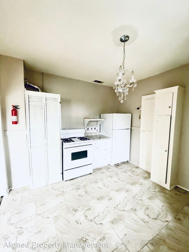 Foto del edificio - 5209 J St