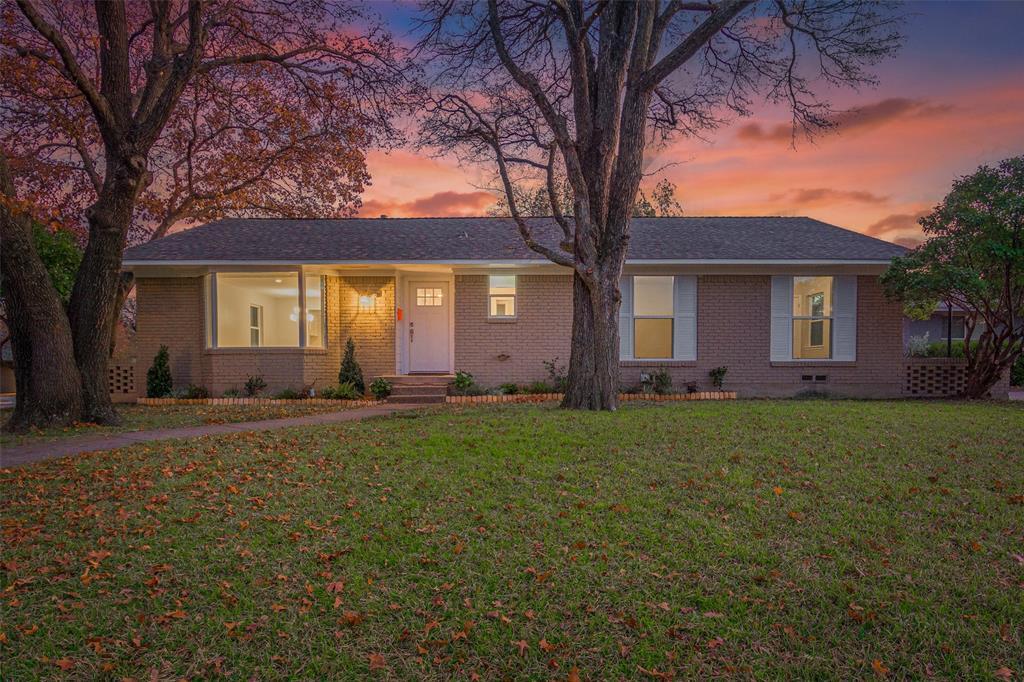 Foto principal - 911 Fernwood Dr