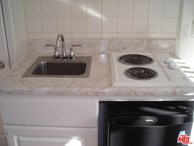 Foto del edificio - 729 S Union Ave