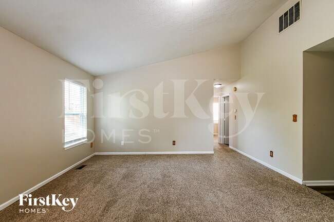 Foto del edificio - 3158 Cherry Lake Rd