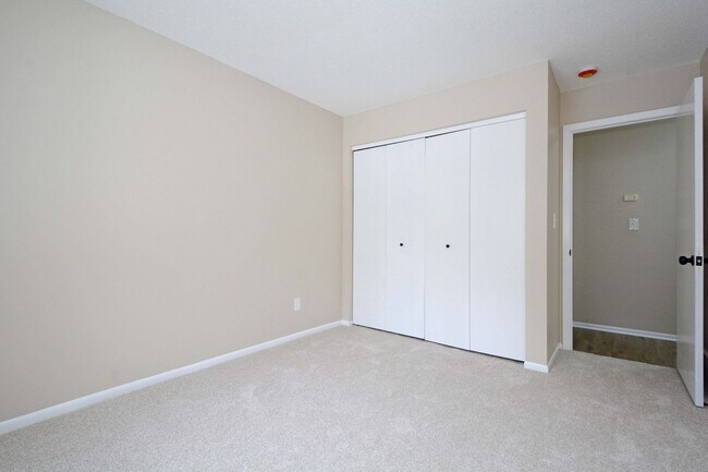 Foto del edificio - Beautifully Updated 3-Bed 2-Bath Townhouse in Savage - Available Now!