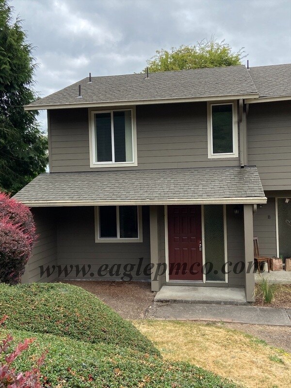 12444 SE 60th Ct Unit A, Milwaukie, OR 97222 Condo for Rent in