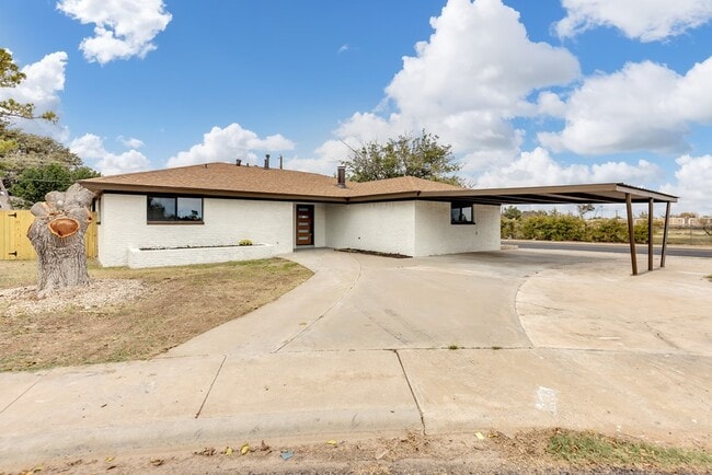 Foto del edificio - 3933 Wood Ct