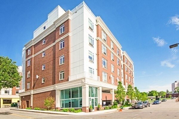 Photo - 18 Cliveden Street Unit 604W