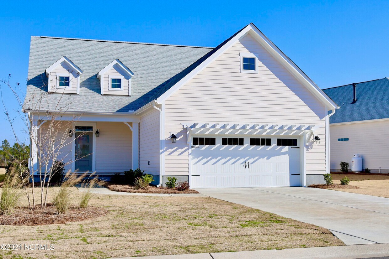 21 Singing Ave, Hampstead, NC 28443 House Rental in Hampstead, NC