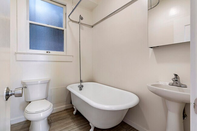 Foto del edificio - 1425 Harrison Street Apartments