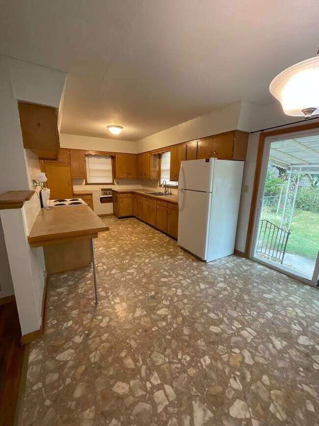 Building Photo - Nice Single Family Home in Girard!