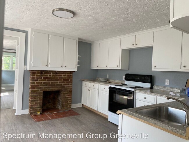 Foto del edificio - 3 br, 1 bath House - 410 Bailey St