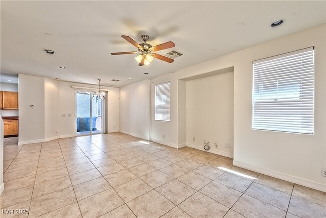 Building Photo - 10589 Danielson Ave