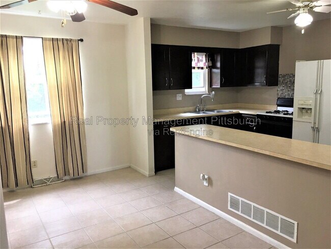 Foto del edificio - 230 Old Leechburg Rd