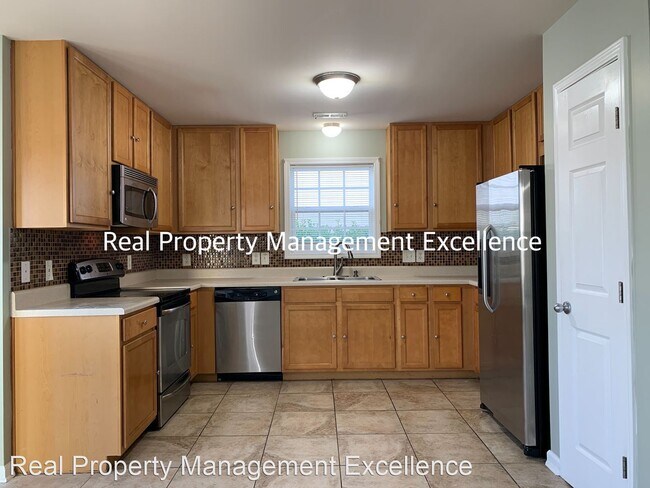 Building Photo - 3 br, 2.5 bath House - 3116 Guiding Light Rd