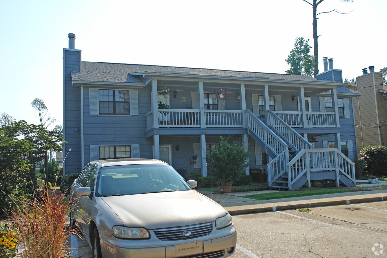 Foto del edificio - 1148 Redwood Ln