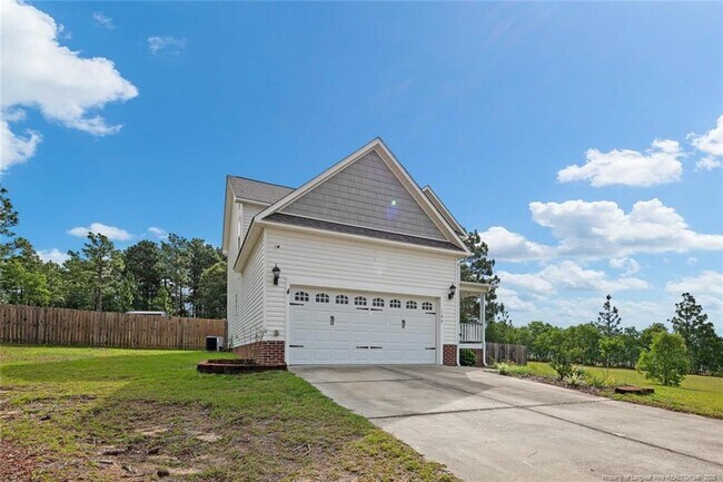 Building Photo - 106 Downing Ct