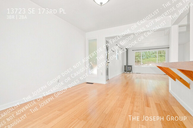 Building Photo - 13723 SE 173rd Pl