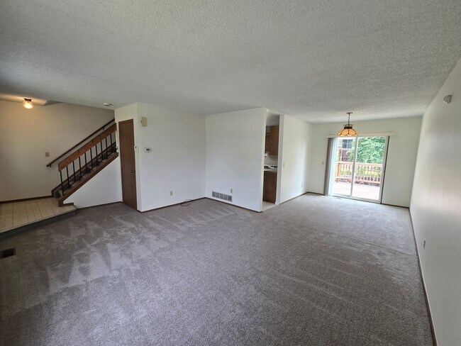 Foto del edificio - 3409 E 99th Dr