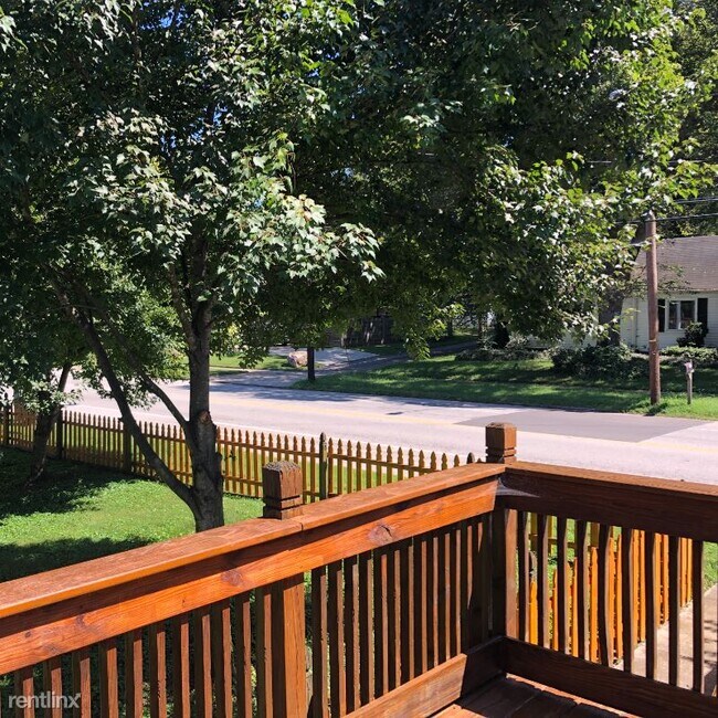 Foto del edificio - 3 br, 1.5 bath House - 4600 Utah Ave