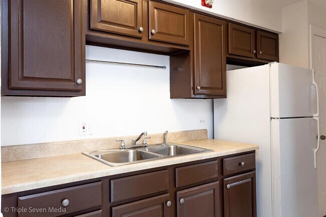 Foto del edificio - 7900 S 83rd Ct