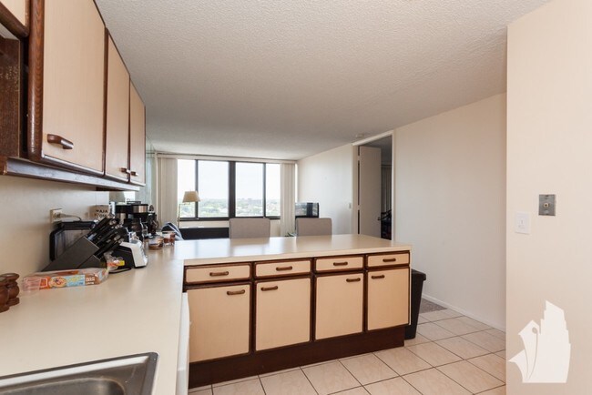 Foto del edificio - 2750 N Hampden Ct