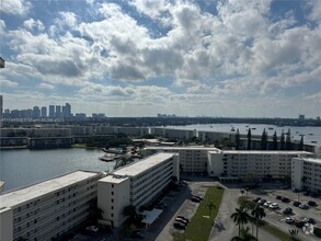 Building Photo - 18031 Biscayne Blvd