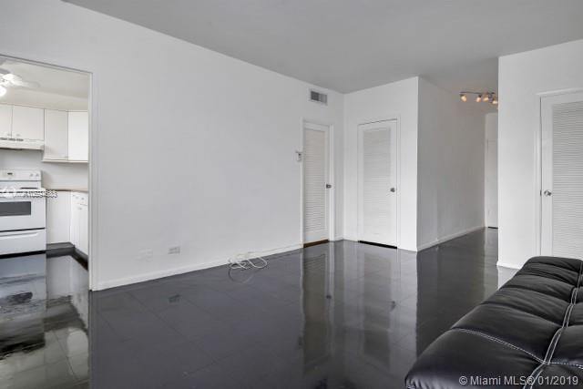Foto del edificio - 3 Island Ave