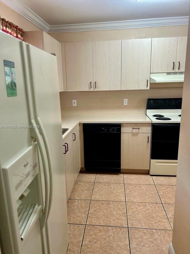 Foto del edificio - 10604 NW 87th Ct