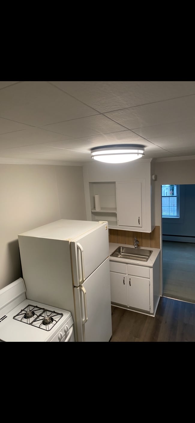 Foto del edificio - 230 N Hazel St