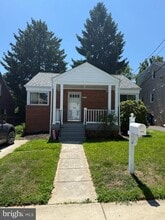 Building Photo - 4616 Rosedale Ave
