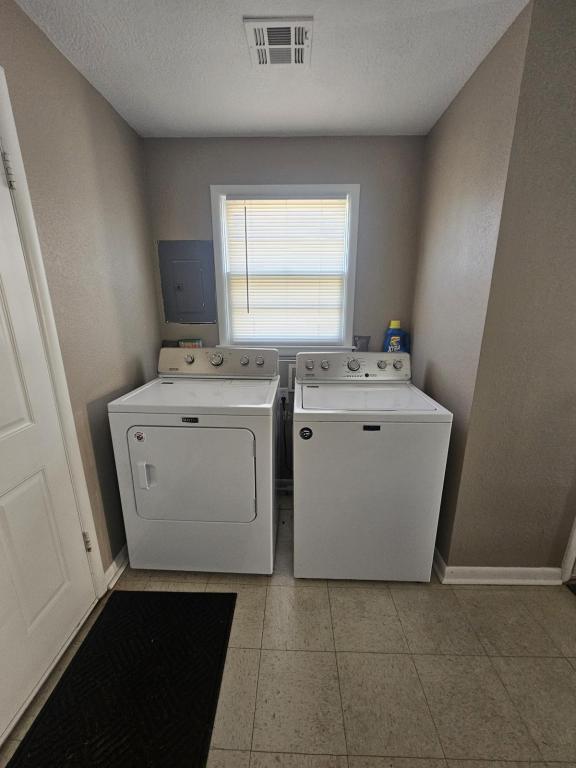 Foto del edificio - 504 Baker St