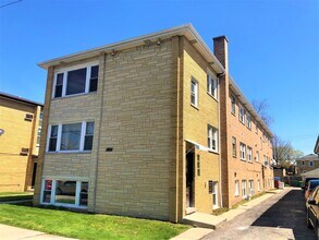 Building Photo - 3537 S Harlem Ave