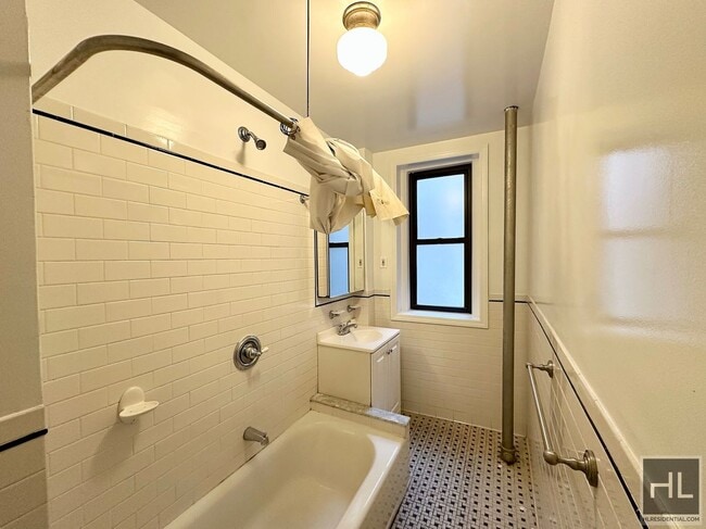 Building Photo - West 55th Street