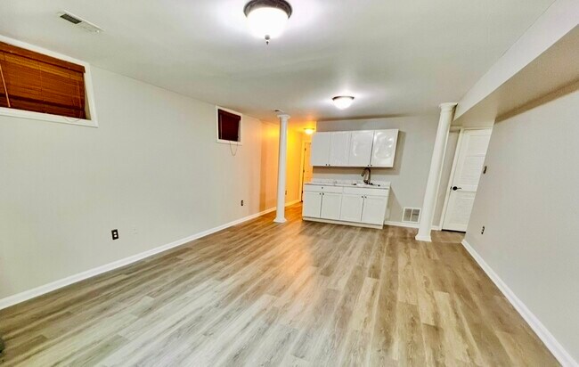 Foto del edificio - 9538 Clematis St