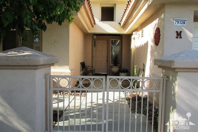 Building Photo - 78328 Desert Willow Dr