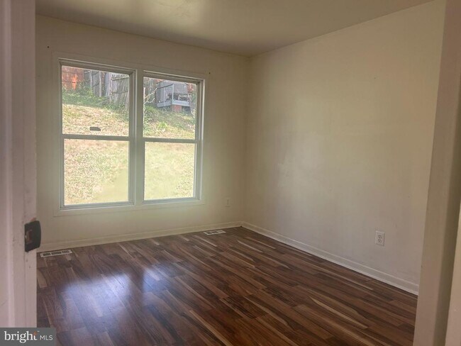 Foto del edificio - 6012 Sheridan St