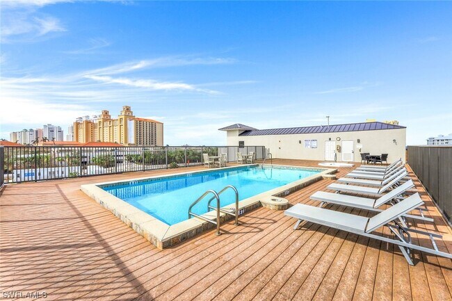 Foto del edificio - 260 Southbay Dr