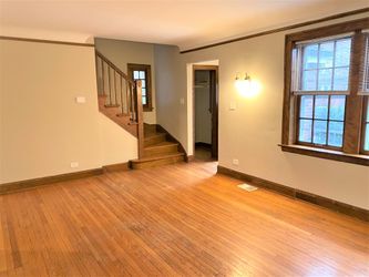 Building Photo - 1811 Clarence Ave