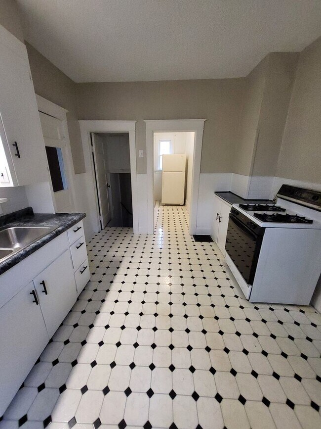 Foto del edificio - 2 bedroom, 1 bath house