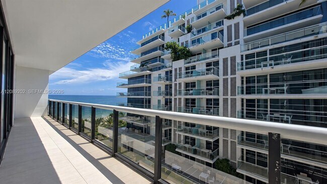 Building Photo - 9455 Collins Ave