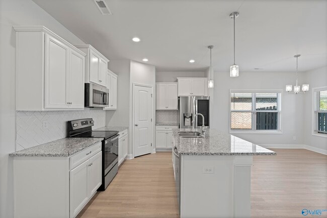 Building Photo - 157 Cherry Laurel Dr