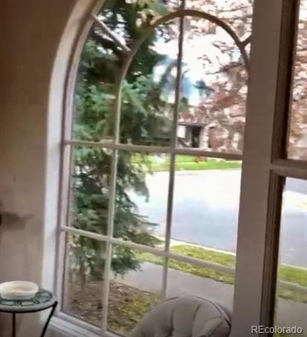 Building Photo - 400 S Race St