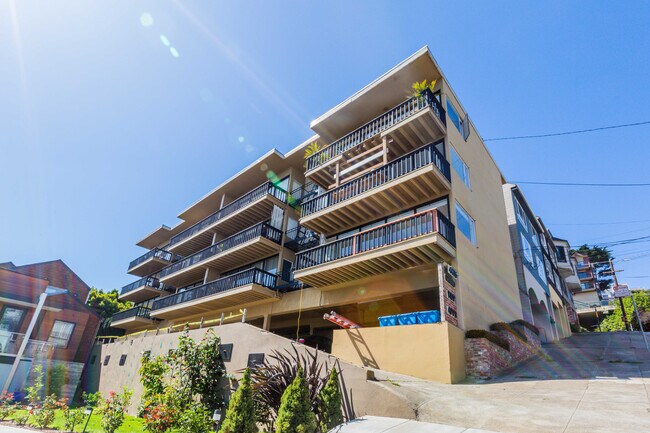Foto del edificio - 4475 23rd St