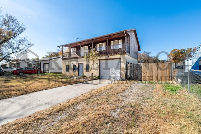 Foto del edificio - 4557 S Oak Ave