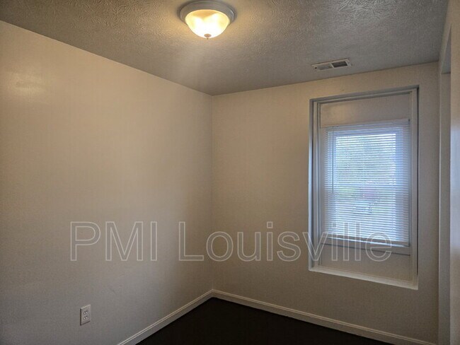 Foto del edificio - 1310 Olive St