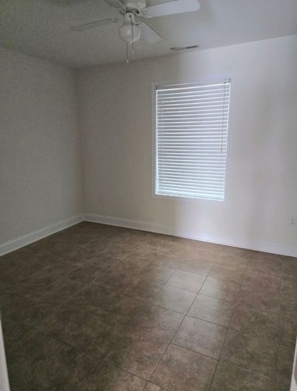 Building Photo - 2810 Pacific Ave