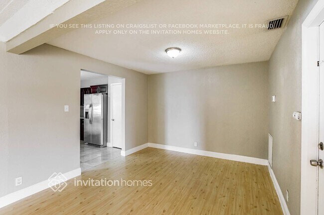 Foto del edificio - 225 NW 78th Terrace