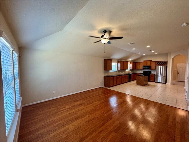 Foto del edificio - 112 Beargrass Dr